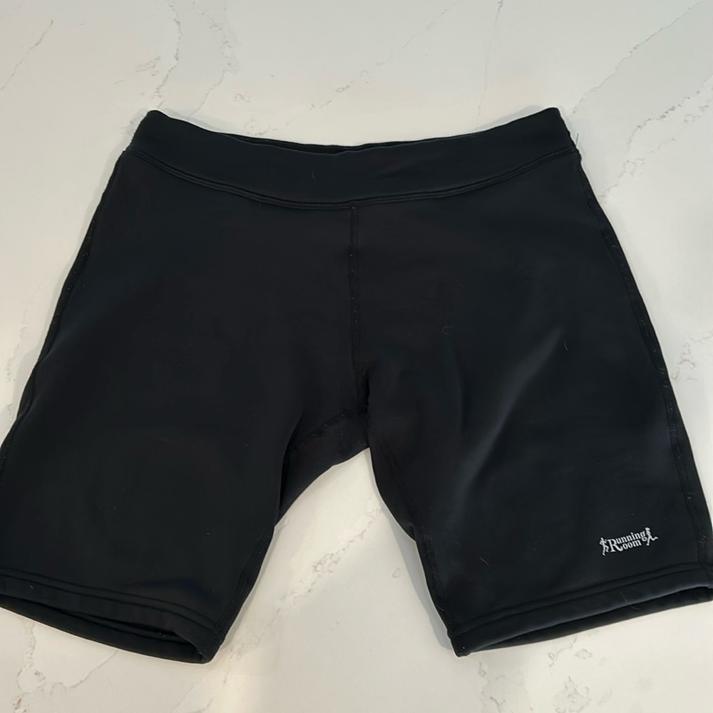 Running Room Fleece Shorts Woman Size Medium